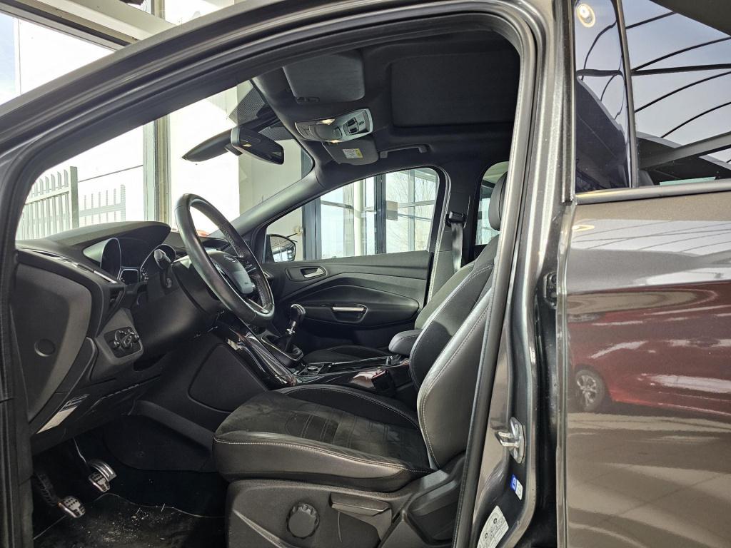 Ford Kuga 1.5 ecoboost st line