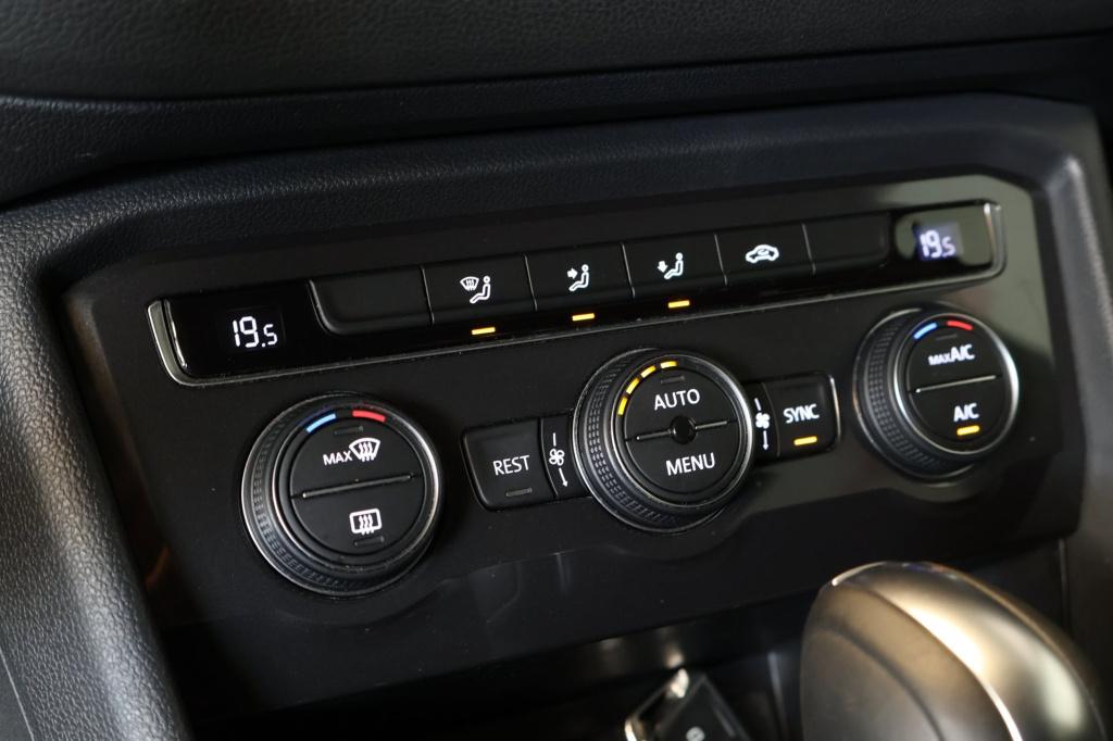 Volkswagen Tiguan Allspace 1.5 tsi comfortline business 7p nl auto, trekhaa