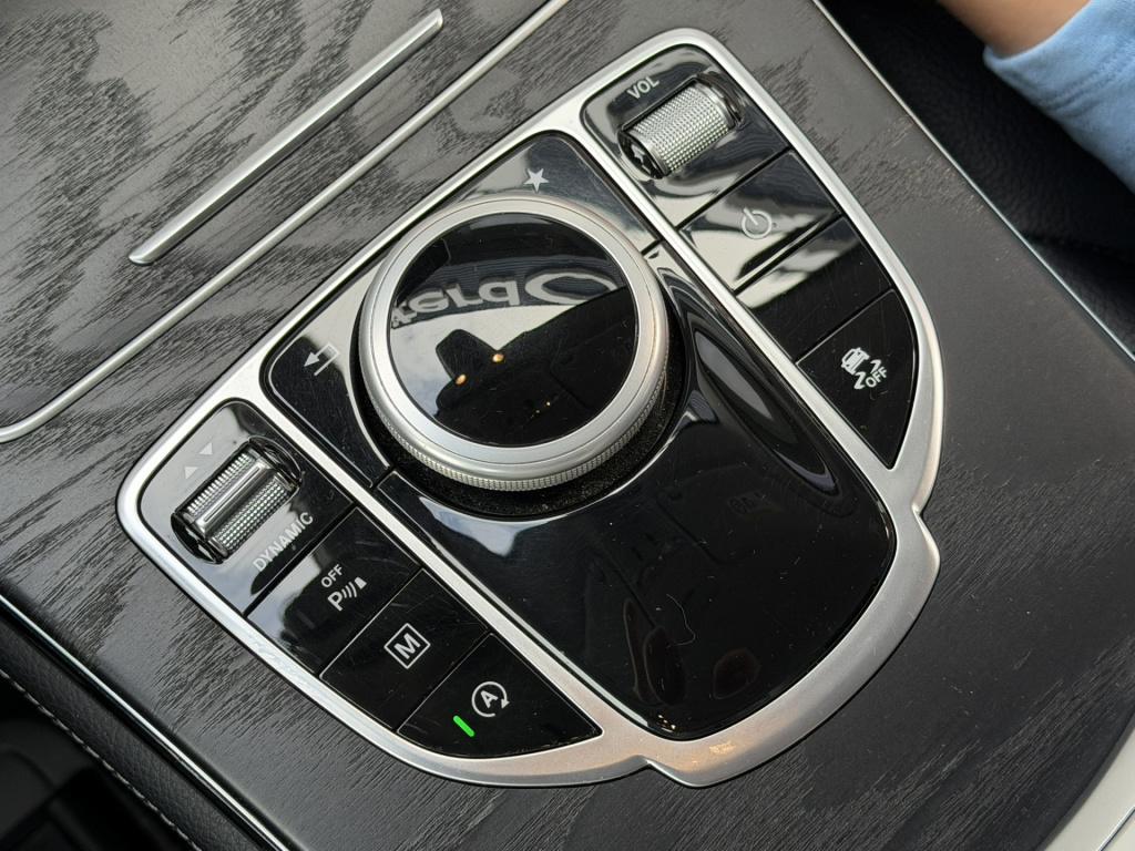 Mercedes-Benz Glc 250 4matic amg line i camera i stoelverwarming i lederen 