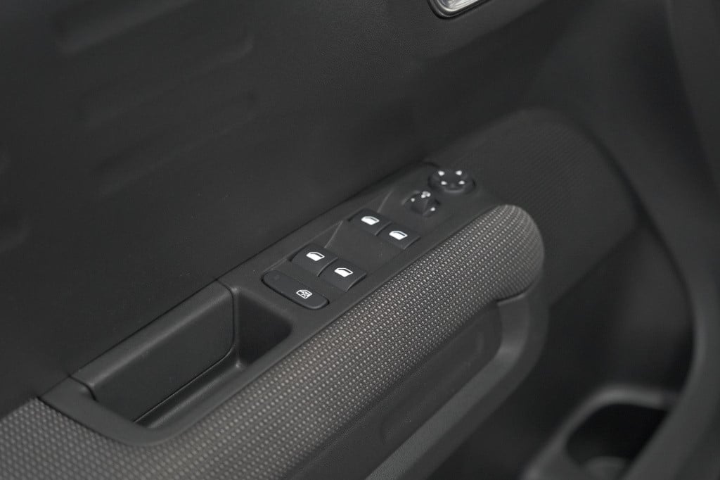 Citroen C3 Aircross puretech 130 eat6 max | camera | navigatie | apple carp
