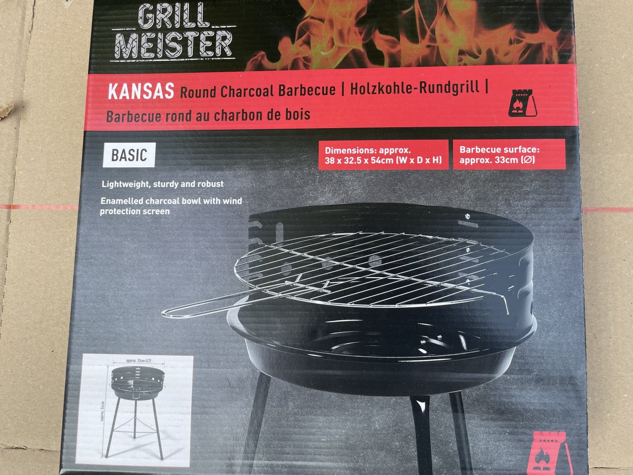 Nieuwe houtskolen bbq
