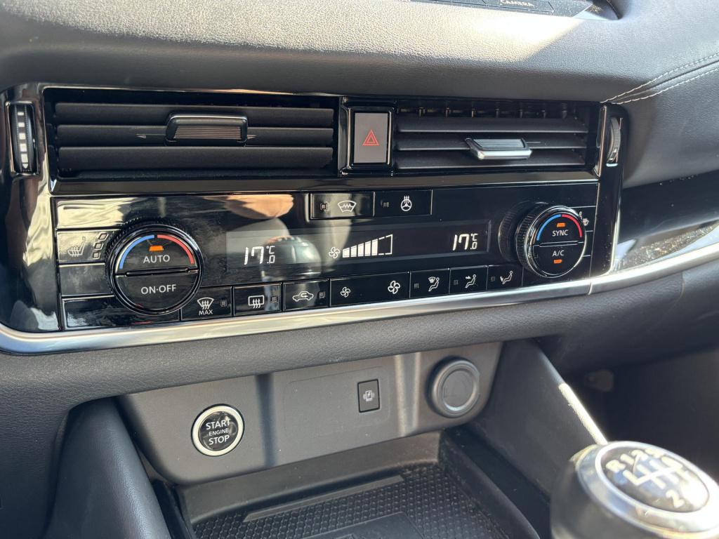 Nissan Qashqai 1.3 mhev n-connecta