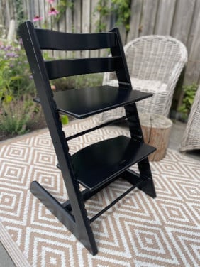 Mooie Stokke Tripp Trapp stoel zwart