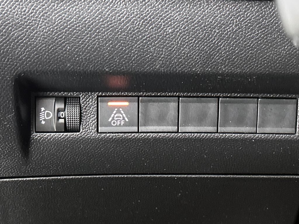 Peugeot 208 82 pk active pack | rijklaar | apple carplay | lichtmetalen vel