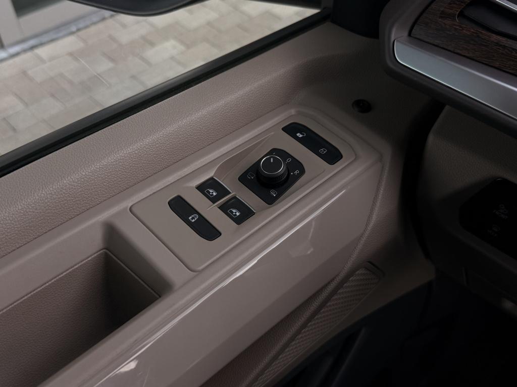 Volkswagen Multivan 1.4 ehybrid l2h1 vip style | elek. trekhaak | acc | lan