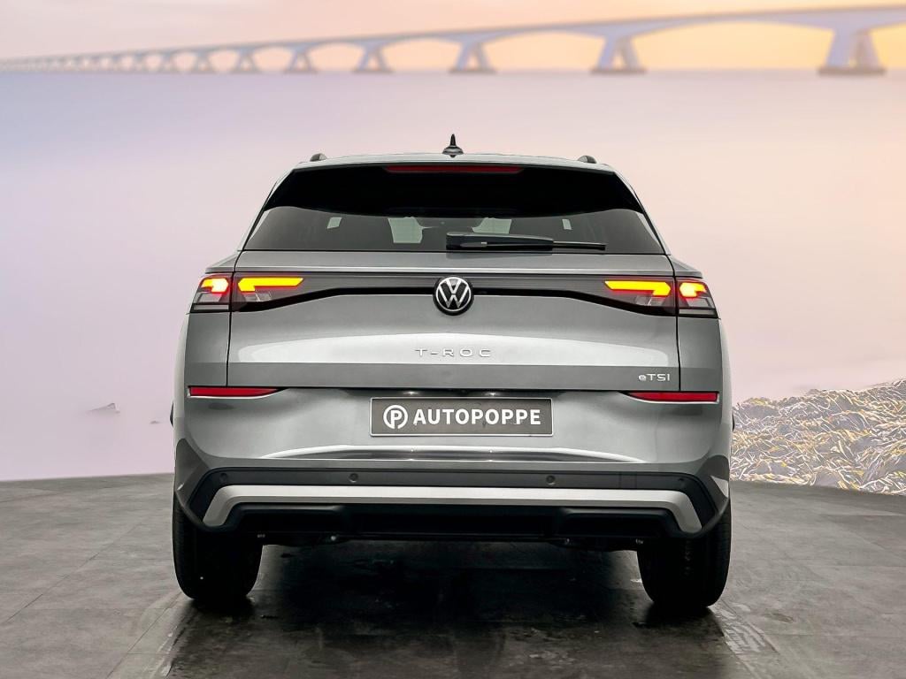 Volkswagen T-roc 1.5 etsi limited edition