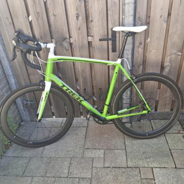 Trek Madone 2.3