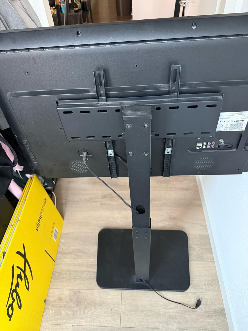 Philips TV met goede standaard