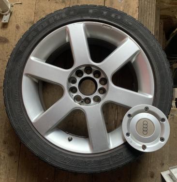 4 velgen met zomerbanden 225/45R17 Minerva