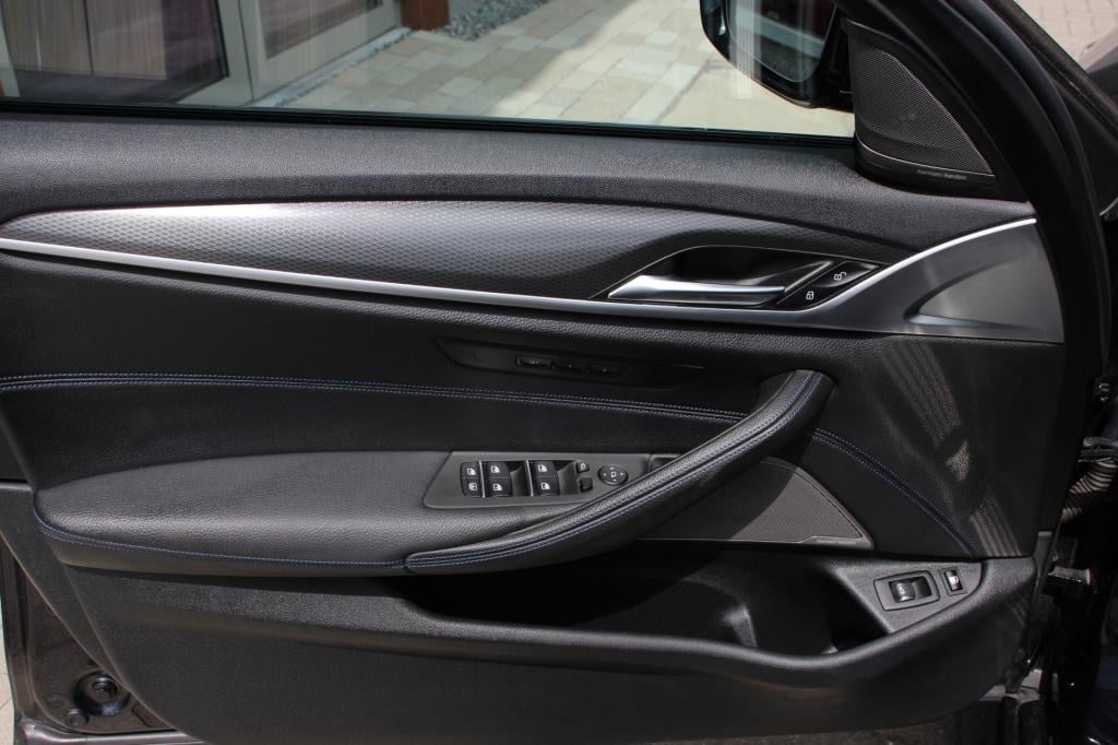 BMW 5 Serie 545e xdrive m-sport | schuifdak | 360 | head up | acc | el.trek