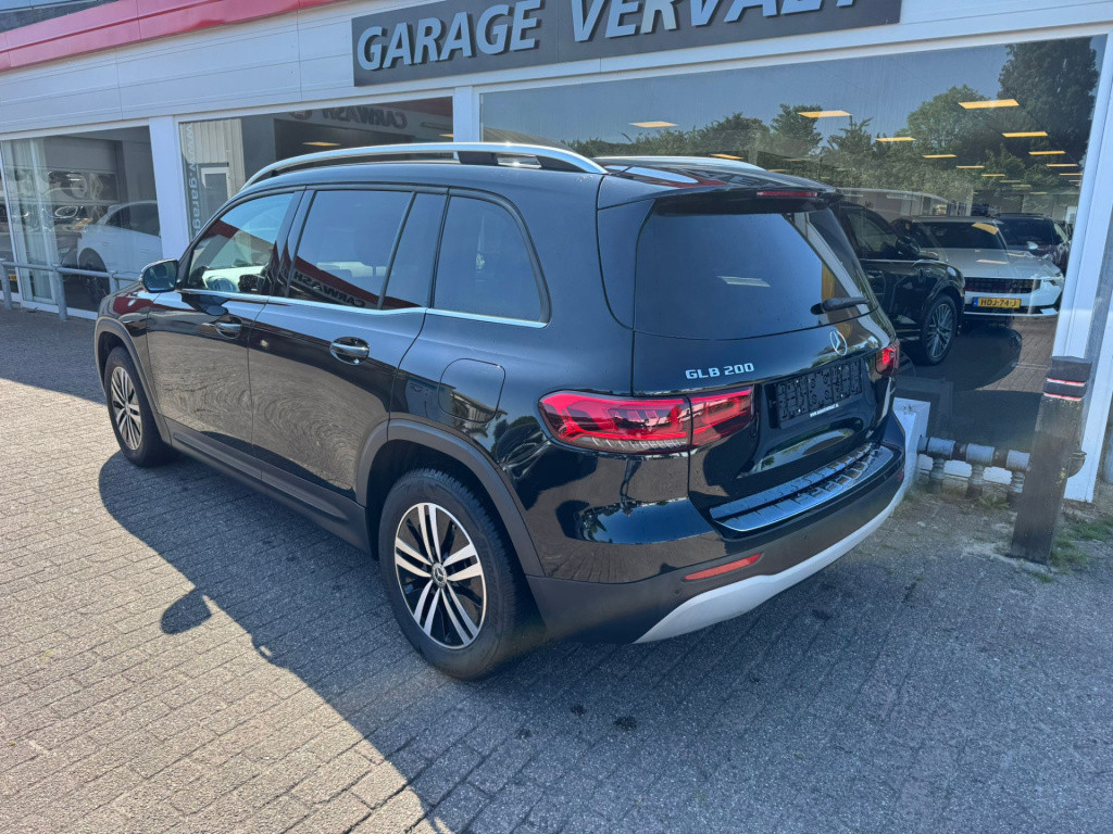 Mercedes-Benz Glb 200 business solution