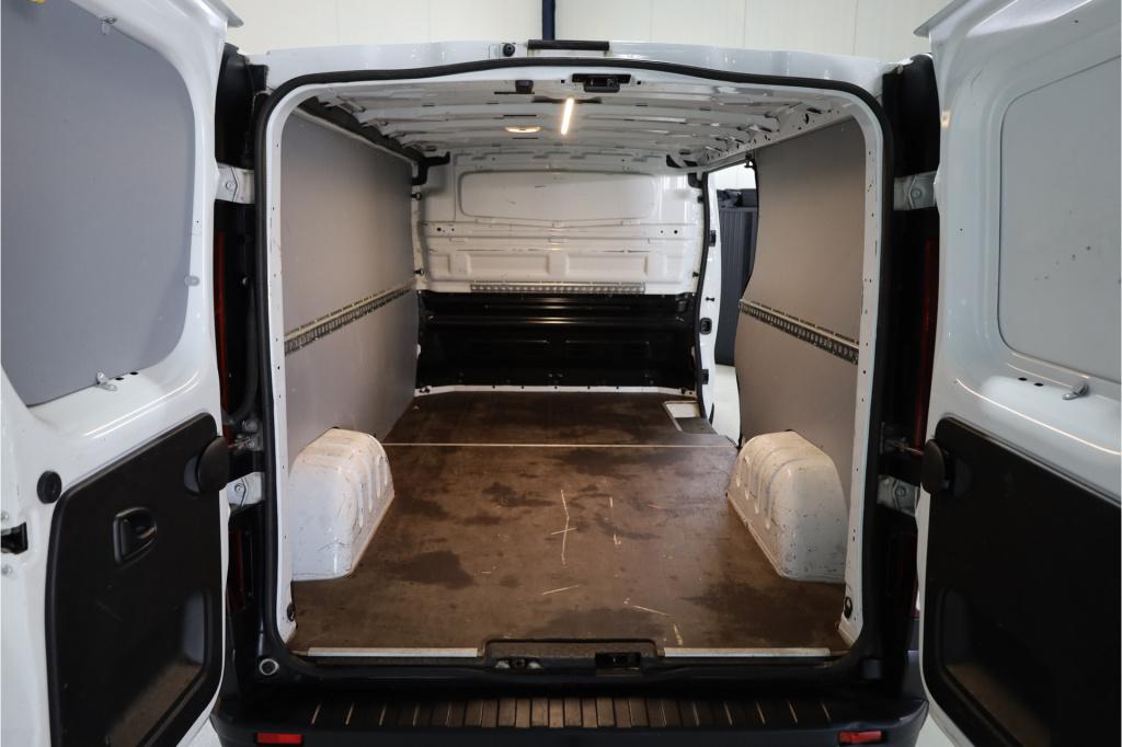 Renault Trafic 2.0 dci 130 t30 l2h1 comfort cam i trekhaak