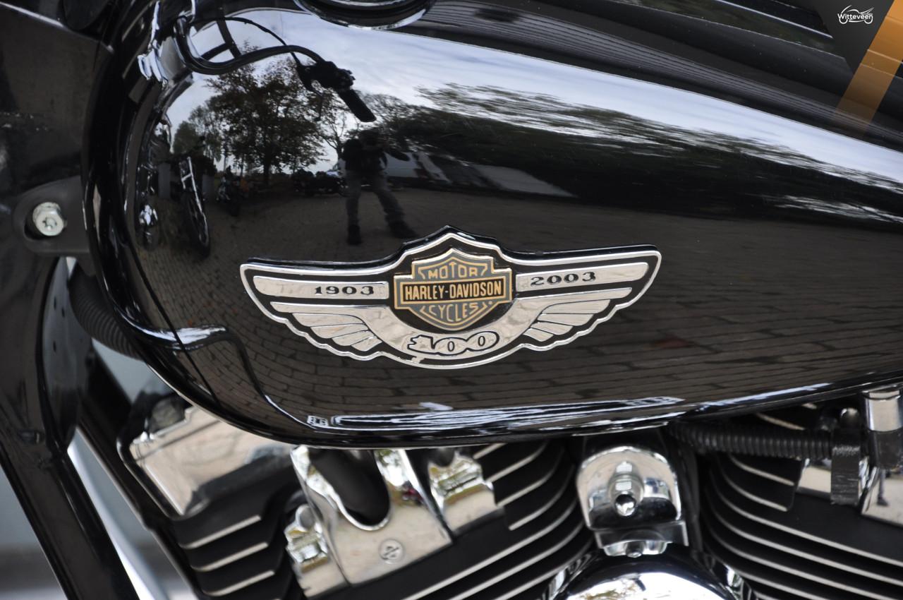 Harley Davidson Road King Classic FLHRC Hele nette en complete motor!