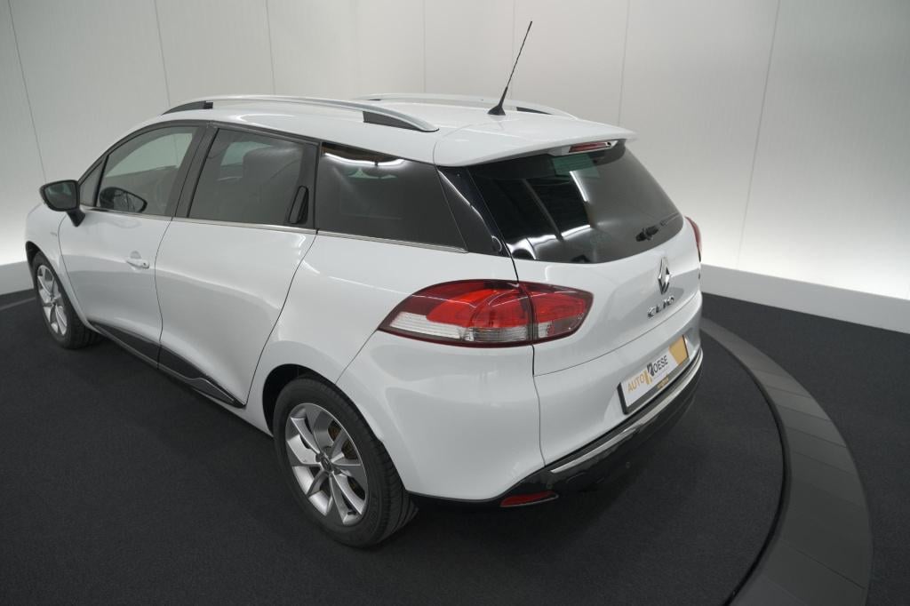 Renault Clio estate tce 90 limited | parkeersensoren | navigatie | airco