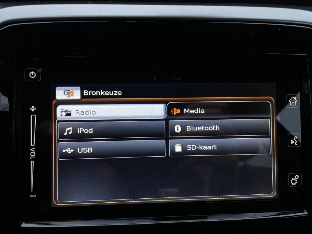 Suzuki Vitara 1.4 boosterjet select smart hybrid