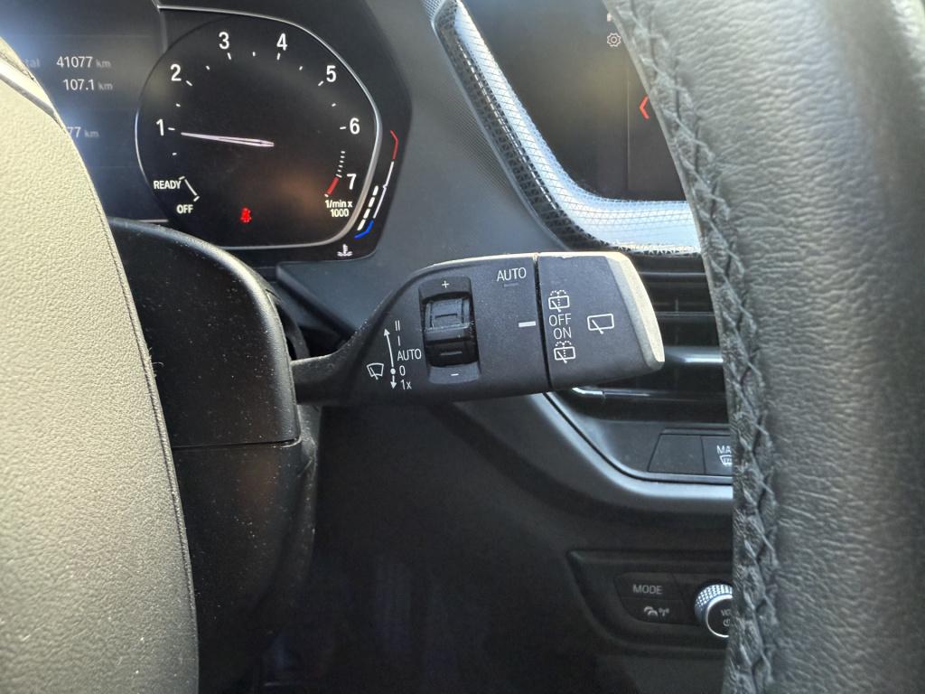 BMW 1 Serie 118i 140pk automaat high executive sportline 5-drs