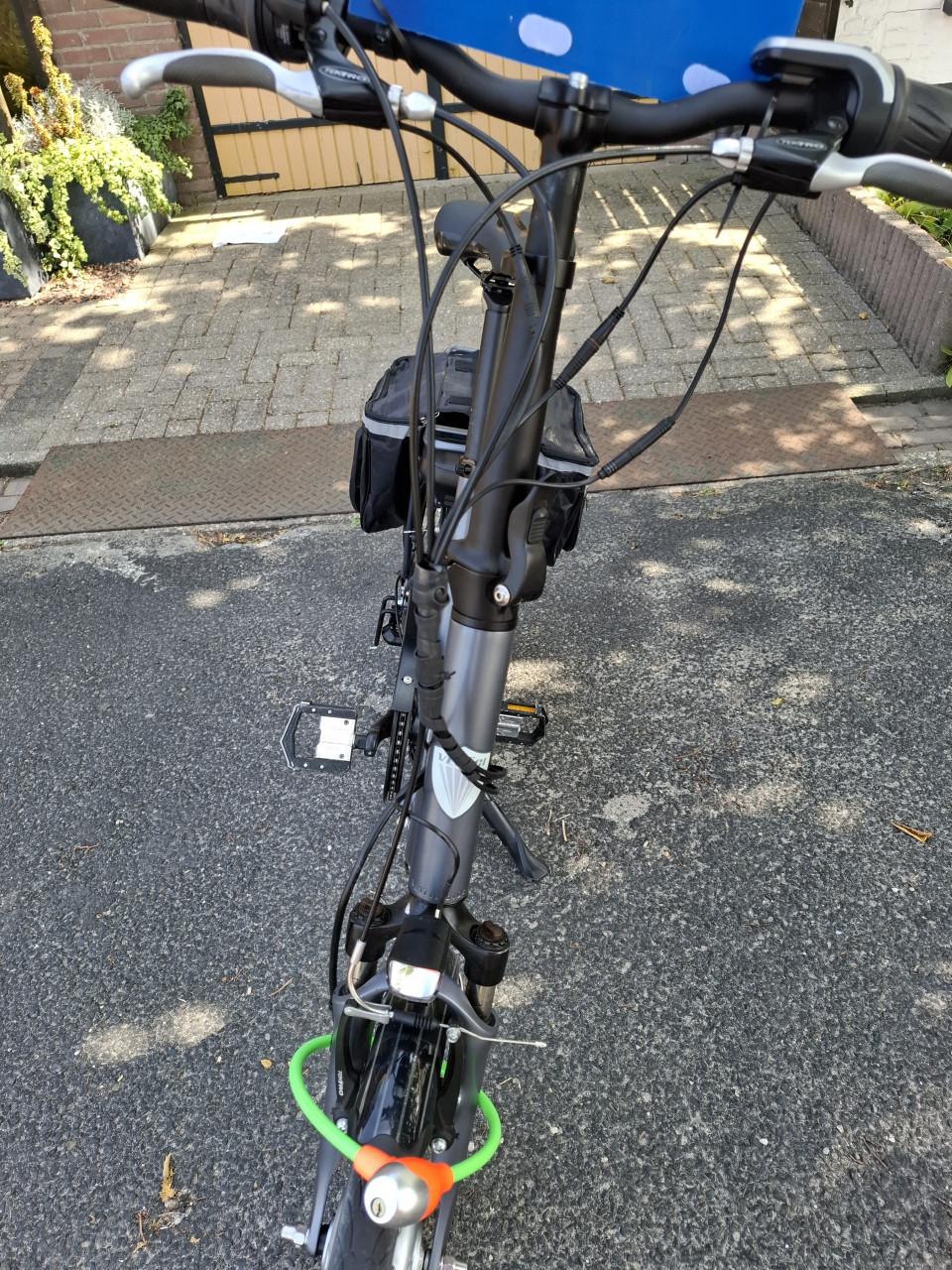 VELOGI Electrisch minivouwfiets.