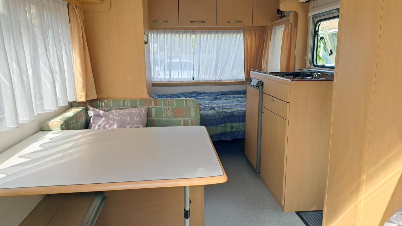 Caravan Delta Liner 3900 TZ 2001