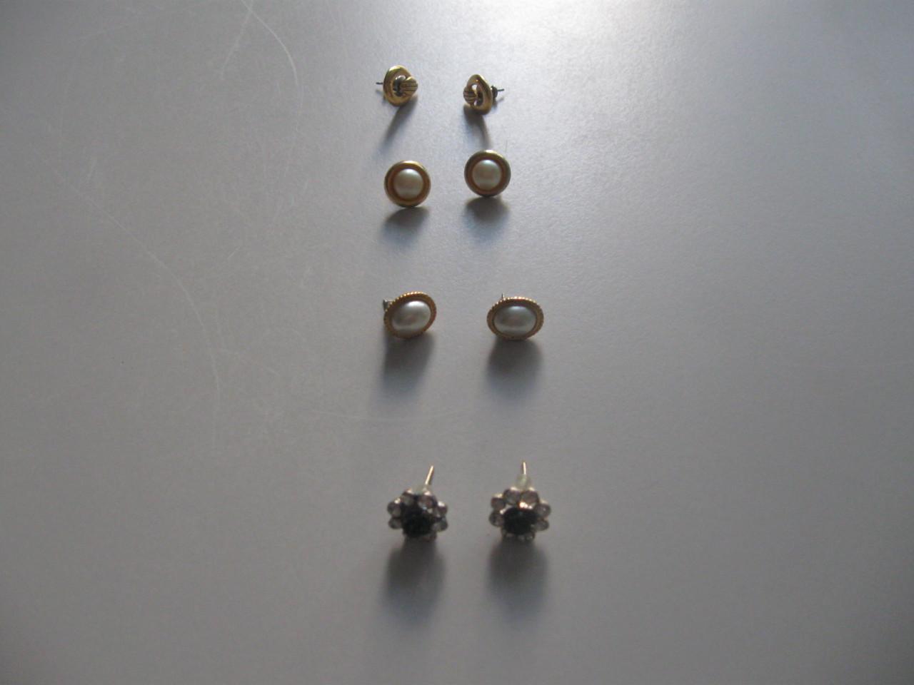 4 Verschillende paar oorbellen