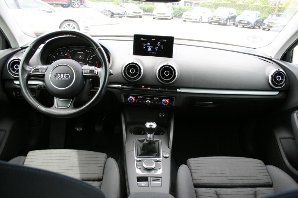 Audi A3 sportback 1.2 tfsi s-line