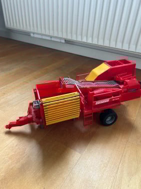 Bruder aardappelrooier