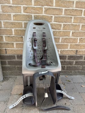 Yepp Maxi Easyfit kinderzitje fiets achter - zilver