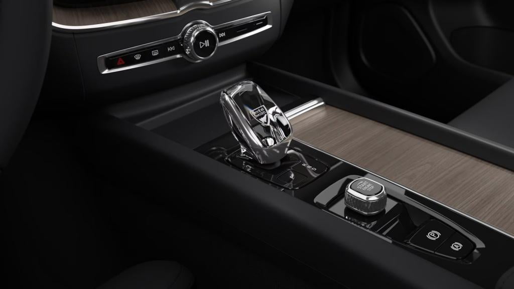 Volvo XC60 t6 awd gt ultra dark