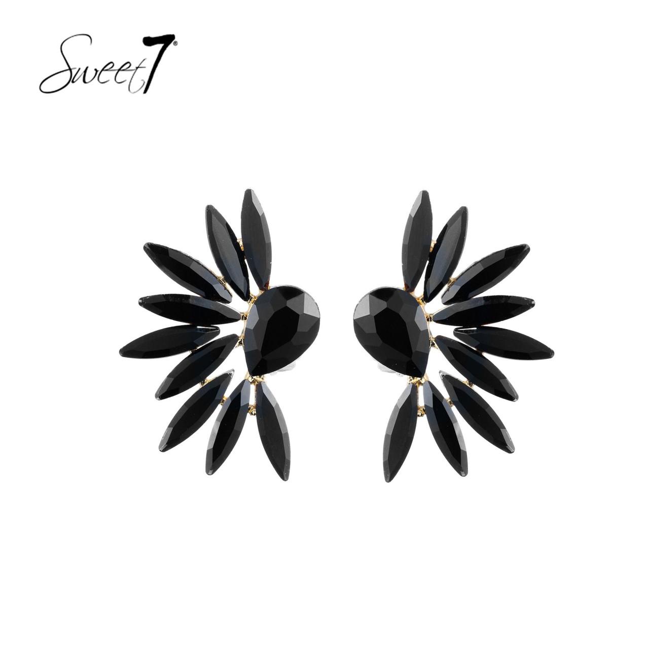 Oorbellen zwart in waaiervorm