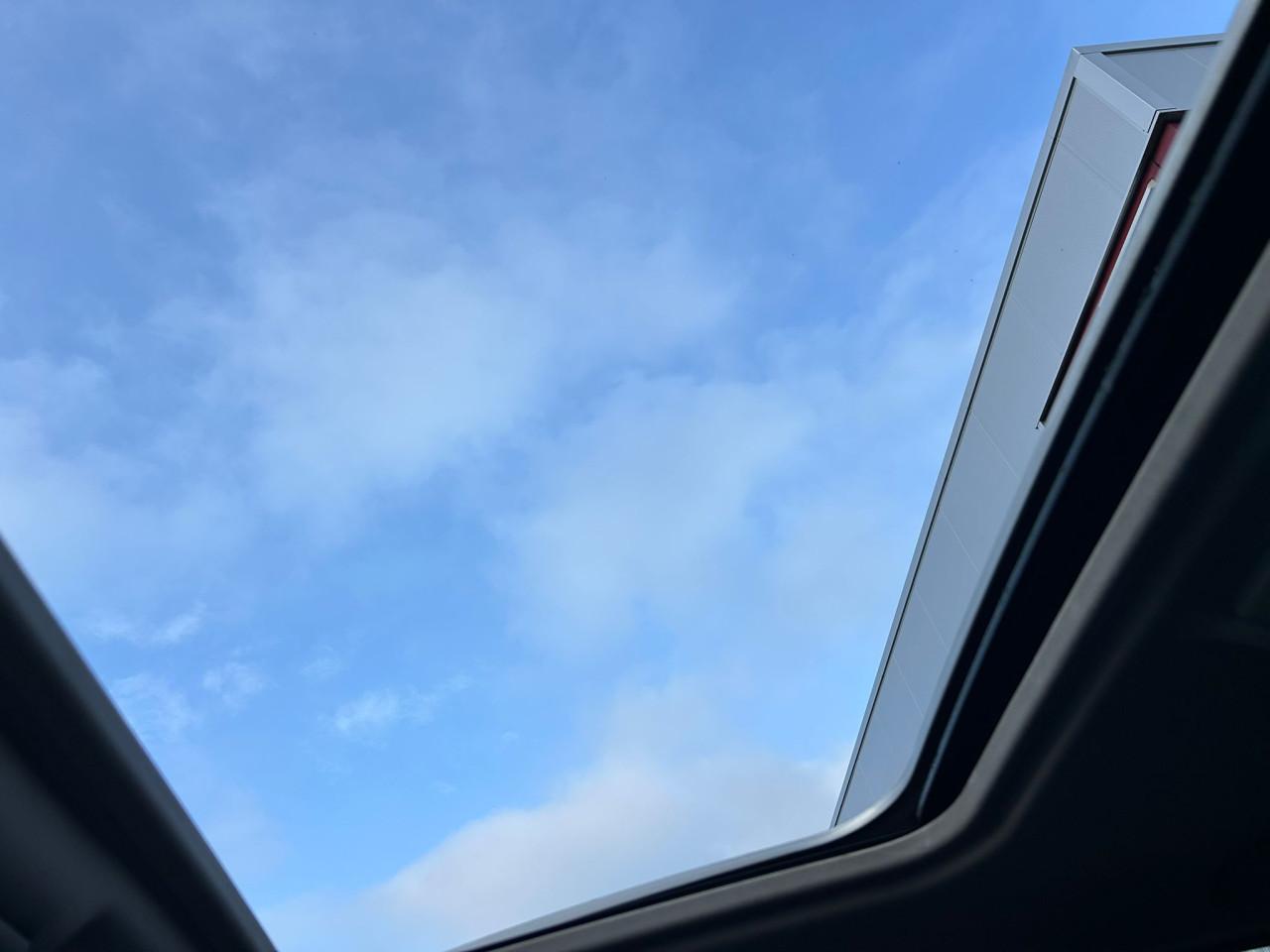 BMW 3-serie 320i Graphite LEES TEKST!! VOL IN DE OPTIE!!