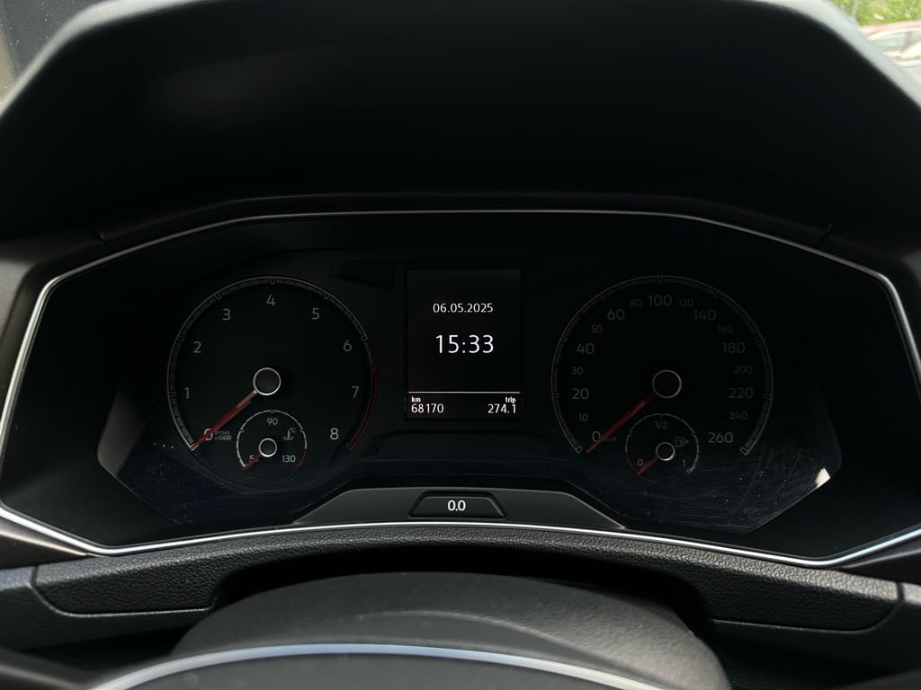 Volkswagen T-roc 1.0 tsi style // led koplampen // trekhaak //