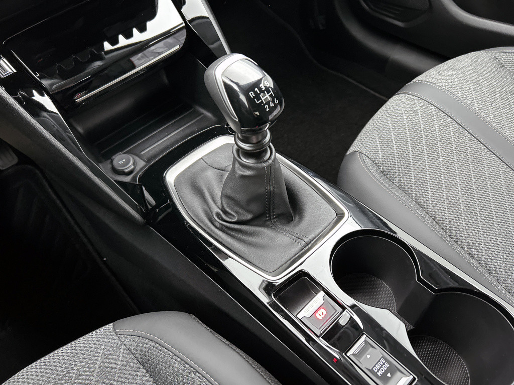 Peugeot 208 100pk allure | rijklaar | keyless | camera achter |