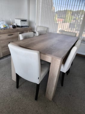 Eettafel