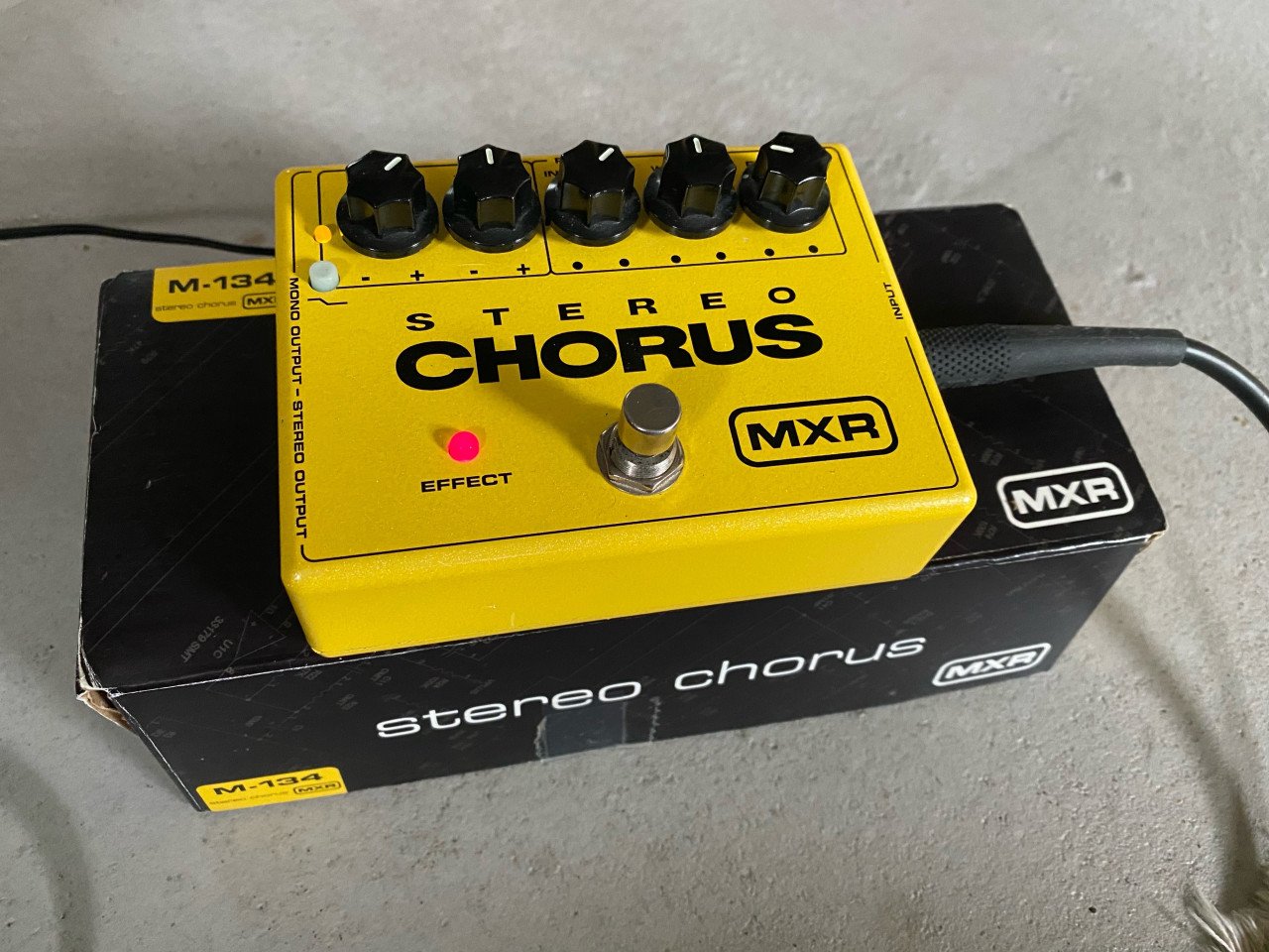 MXR M134 stereo chorus effecten pedaal gitaar keyboard etc