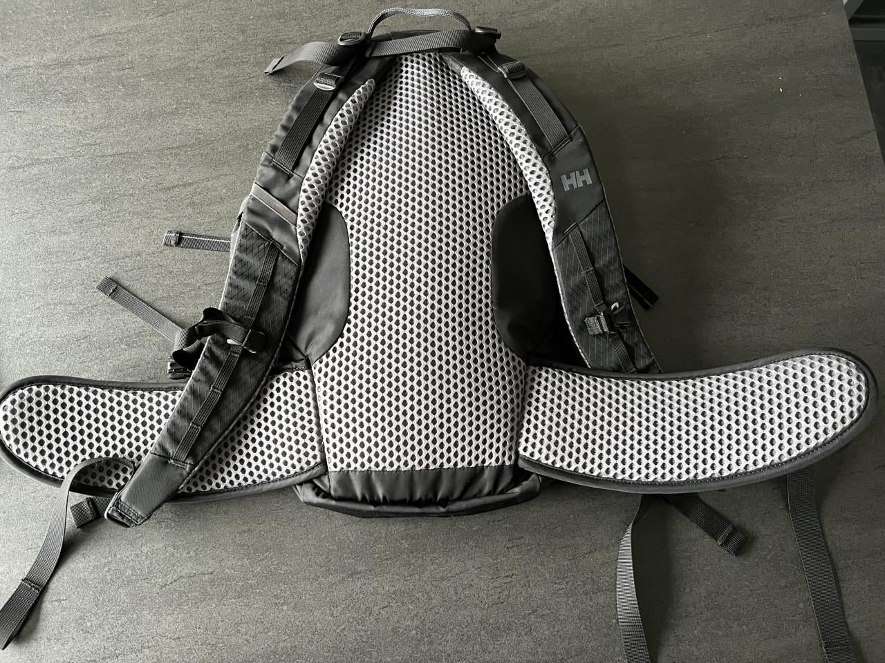 Helly Hansen (HH) Rugtas Generator 20 – Zo goed als nieuw