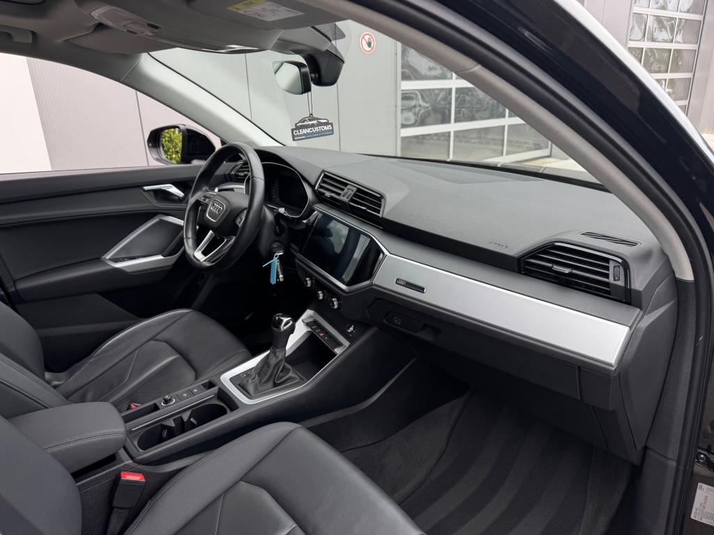 Audi Q3 35 tfsi * panoramadak * leer * camera * virtual cockpit