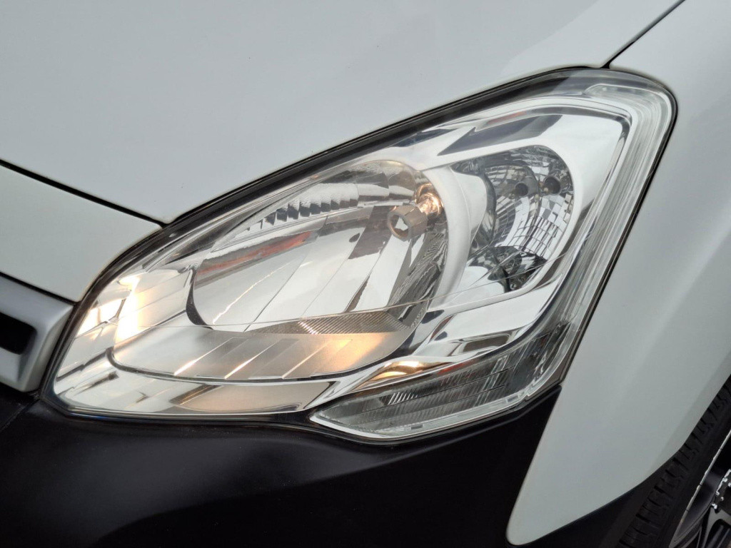 Citroen Berlingo 1.6 bluehdi 75 comfort airco / kasten inrichting / trekhaa