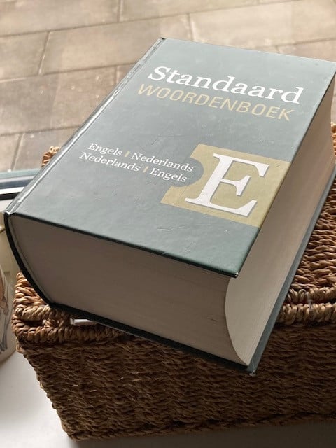 Het 'Standaard' woordenboek Nederlands-Engels/ Engels-Nederlands