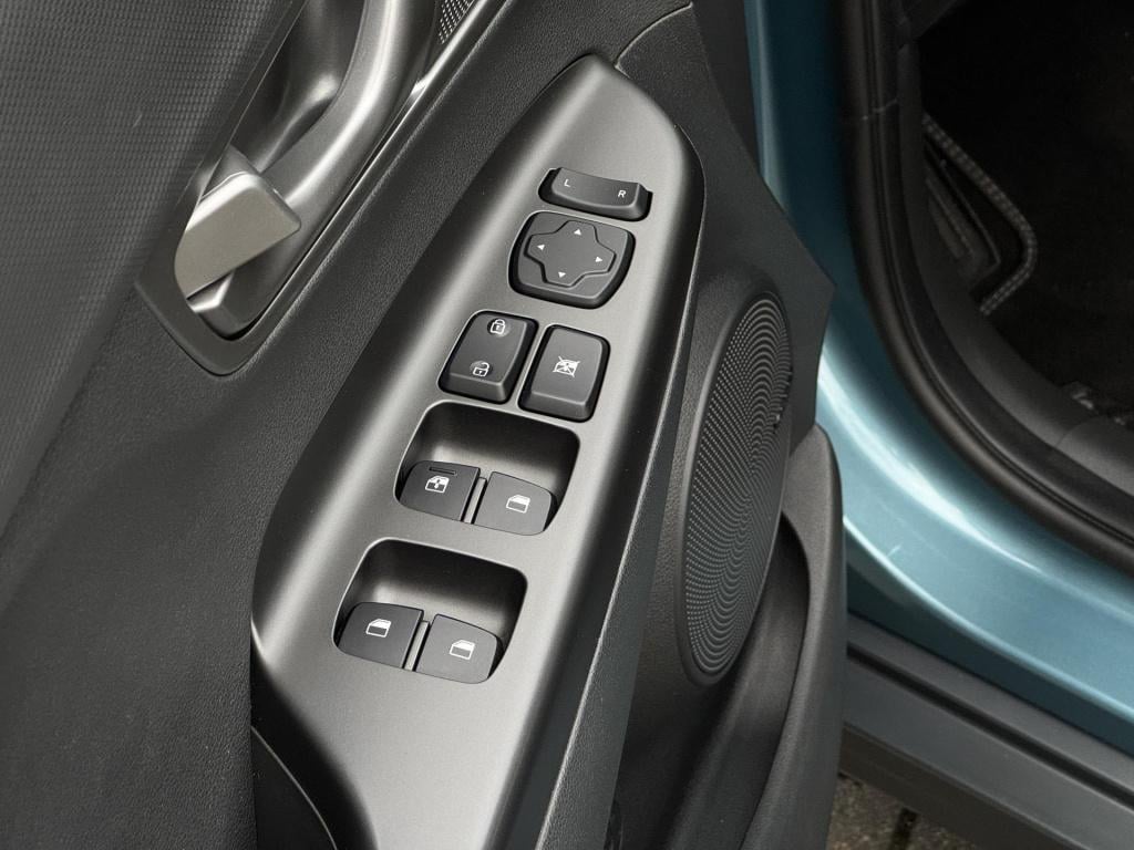 Hyundai Kona ev comfort 64 kwh incl. trekhaak! soh 96%