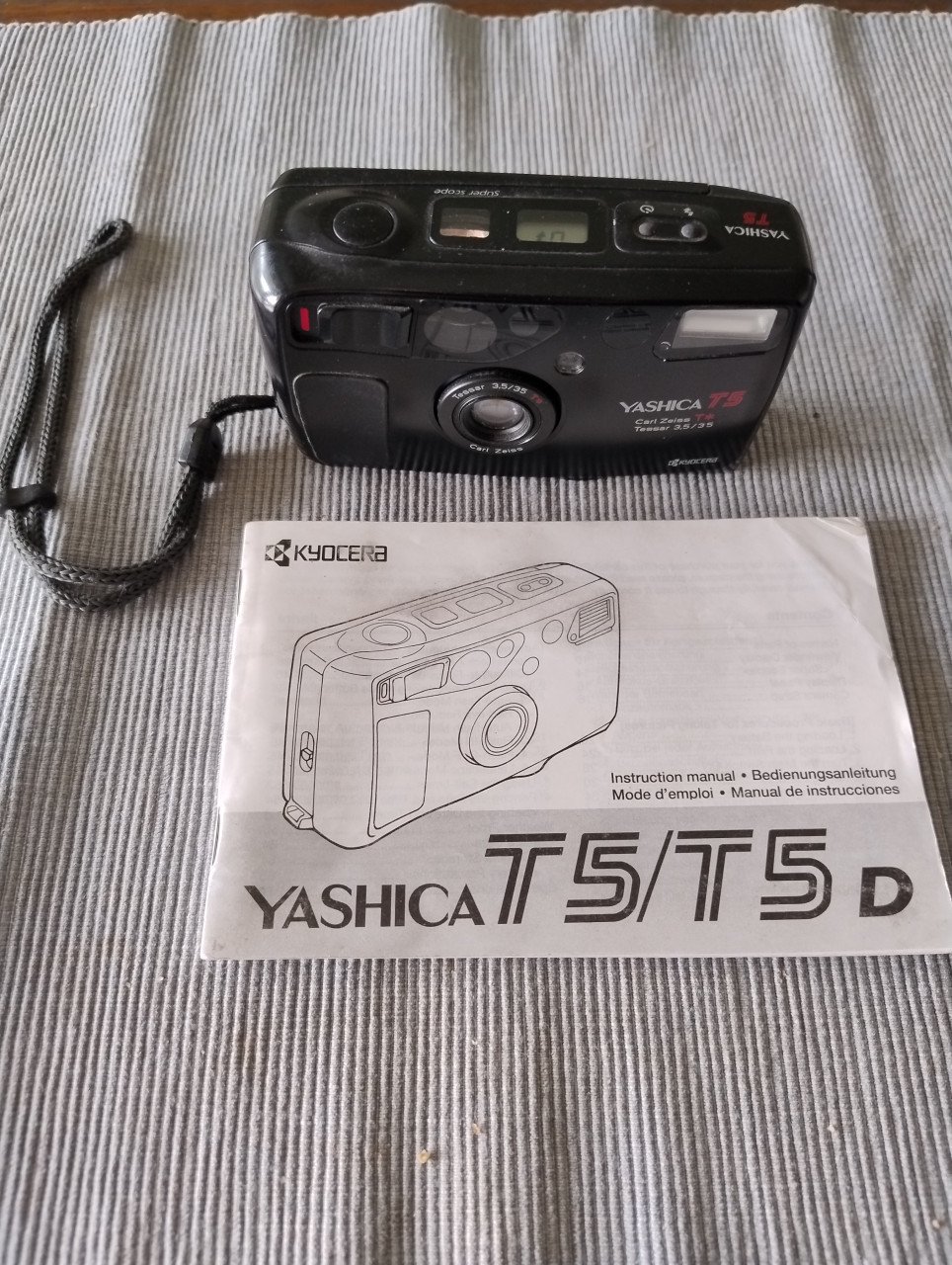 Yashica T5D in uitstekende staat