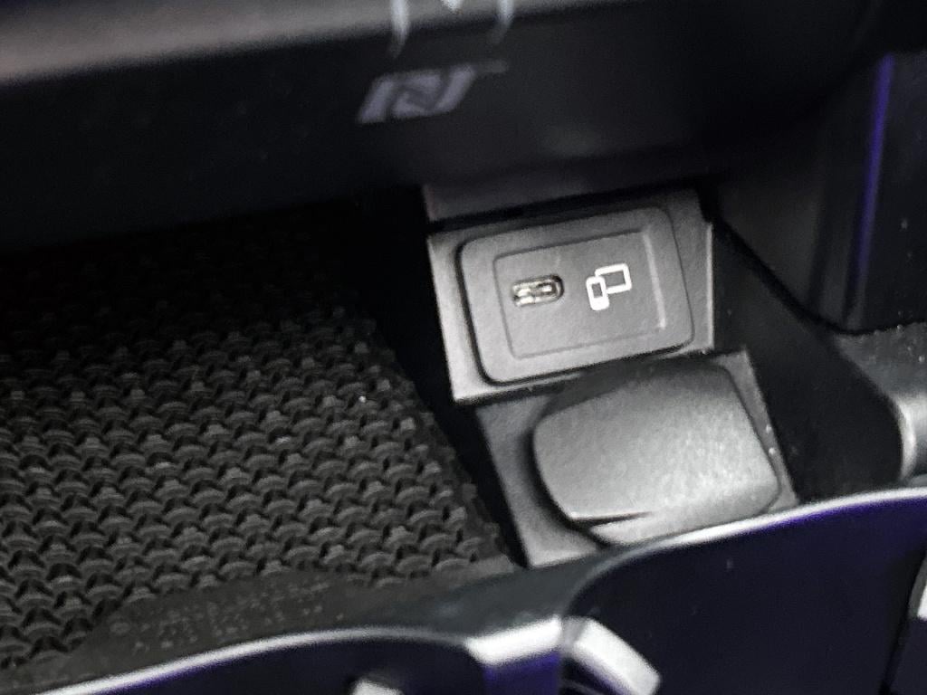 Mercedes-Benz E-Klasse estate 300 e amg plug-in hybride | trekhaak | schuif