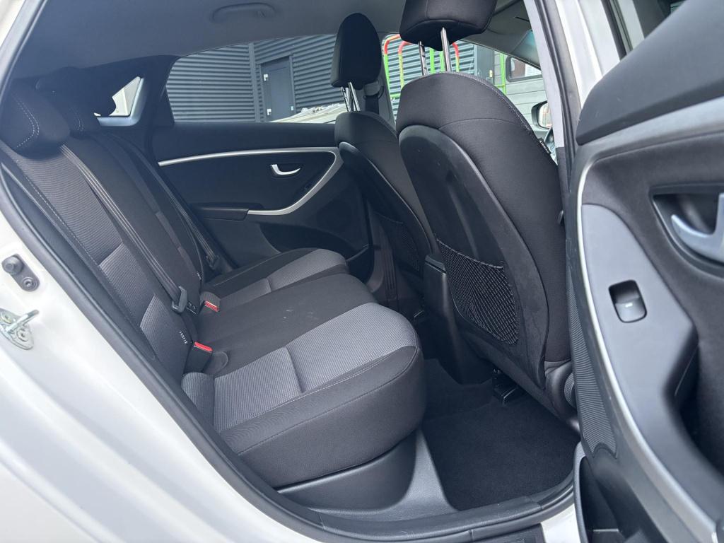 Hyundai I 30 1.6 gdi i-motion plus