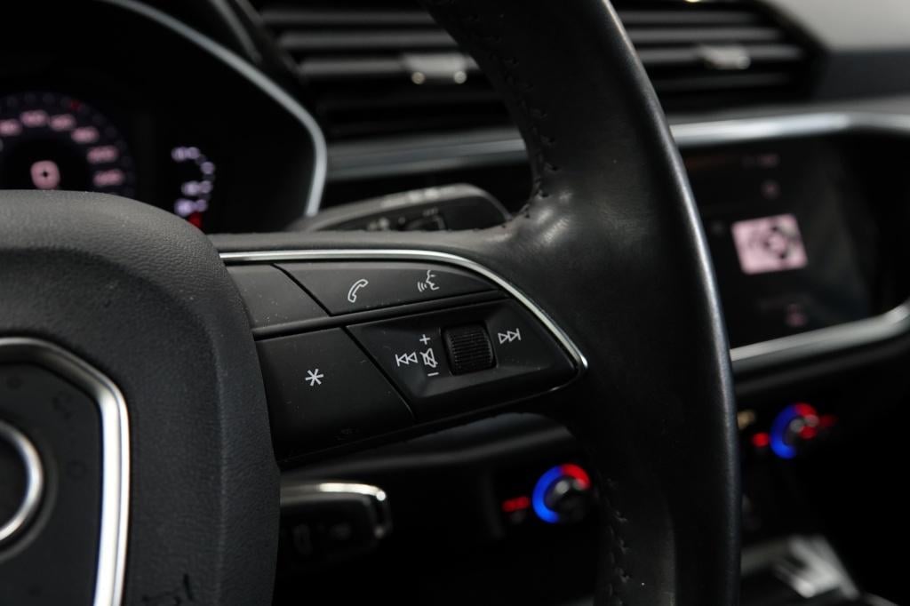 Audi Q3 sportback 1.5 tfsi | acc | driveselect | pdc |
