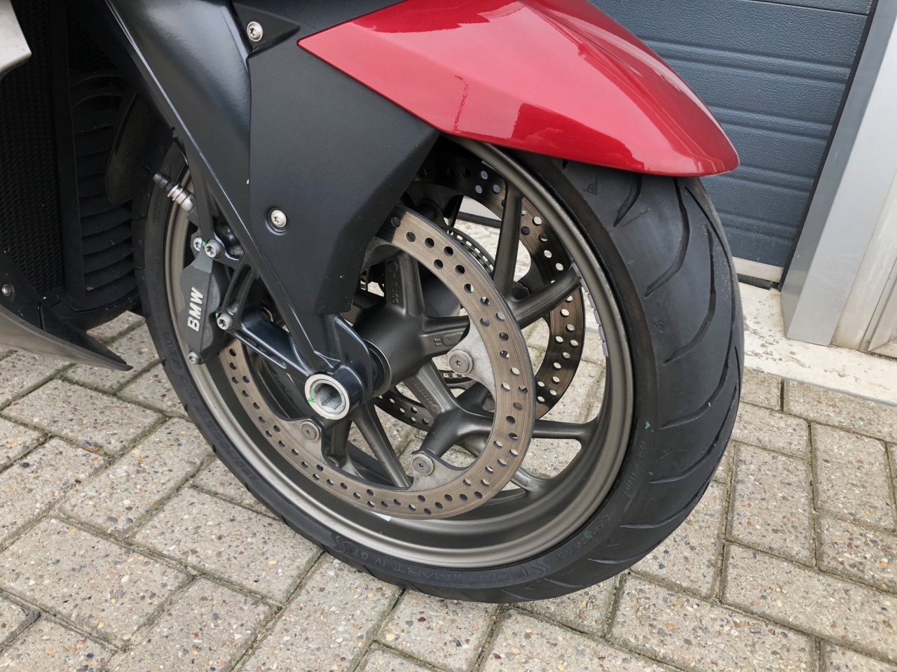 BMW K1600GT uit 2011 met 49dkm, cruisecontrol, audio, centrale vergr. €8950