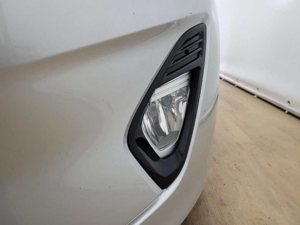 Ford Fiesta 1.1 trend | voorruitverwarming | velgen | cruisecontrol | groot