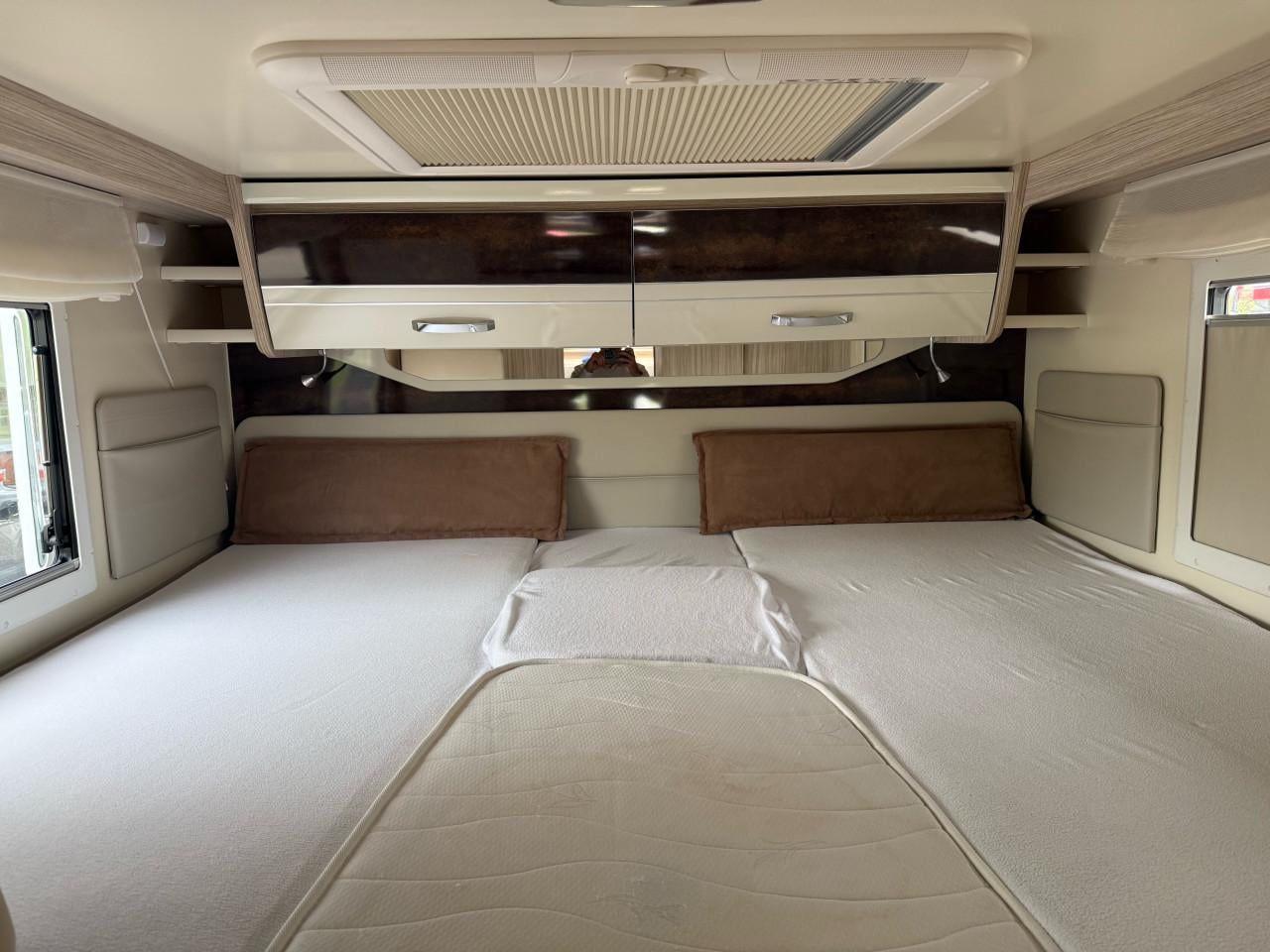 Elanagh T-Loft 532 - Camper 160PK Automaat €59.915 ex BTW