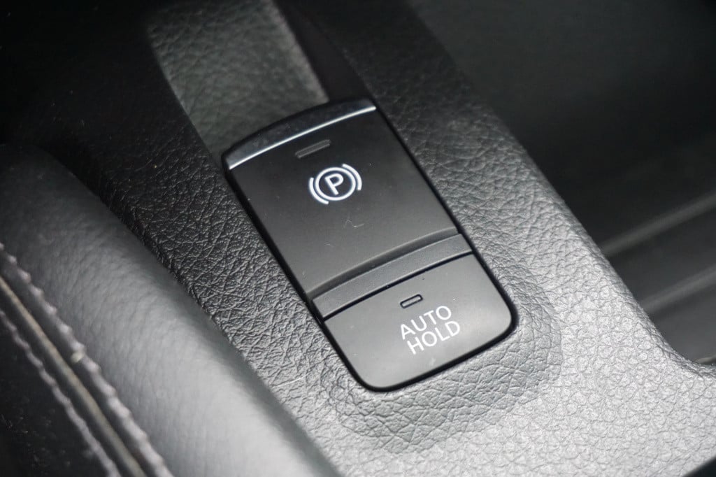 Nissan Qashqai 1.3 dig-t tekna climate / cruise / navi / camera / stoelverw