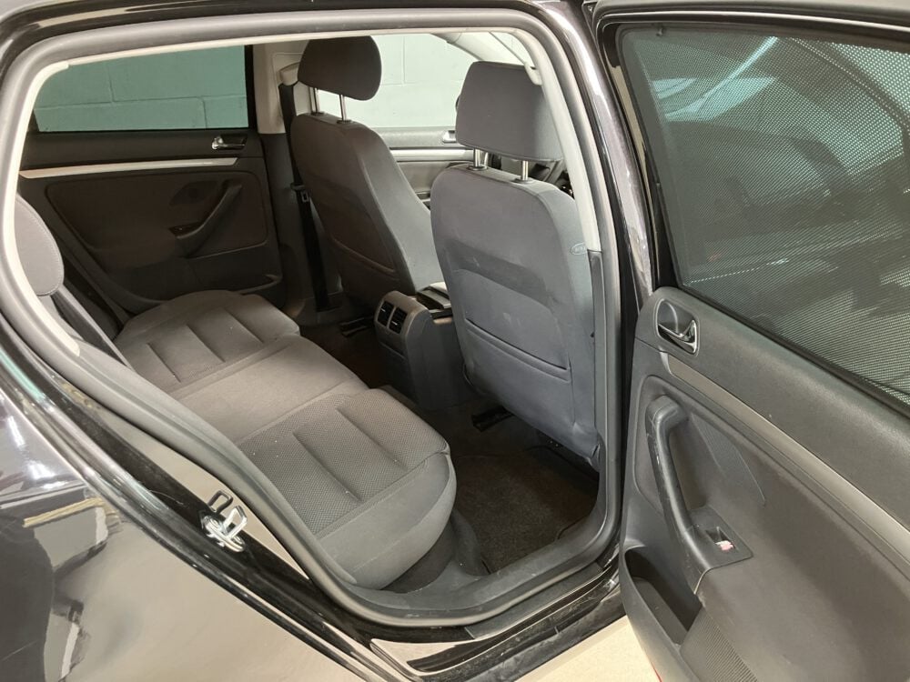 Volkswagen Golf 1.6 FSI Trendline
