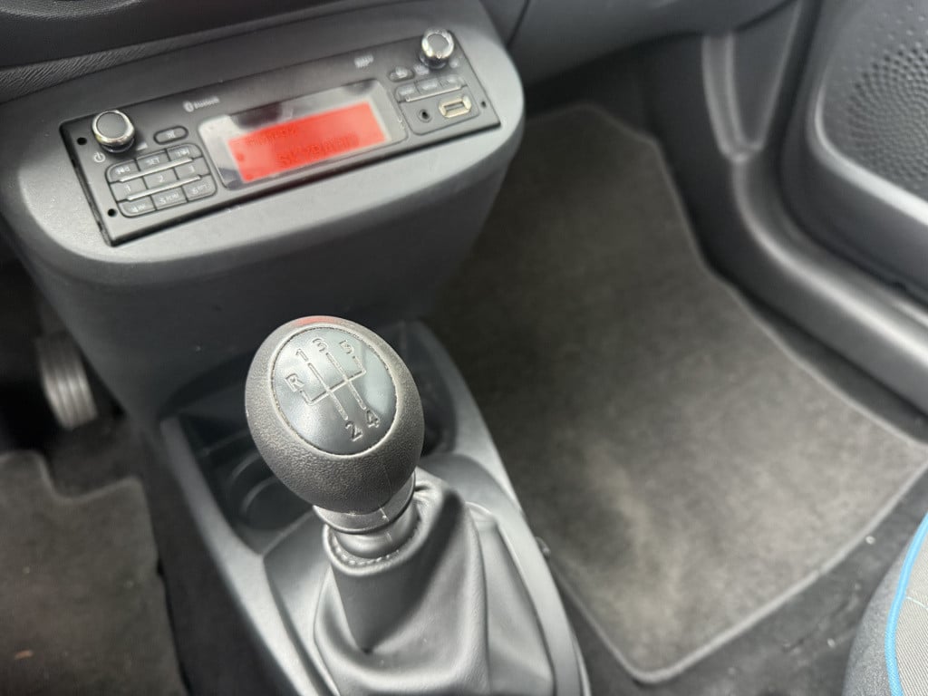 Renault Twingo 1.2 16v airco parisienne 3-drs