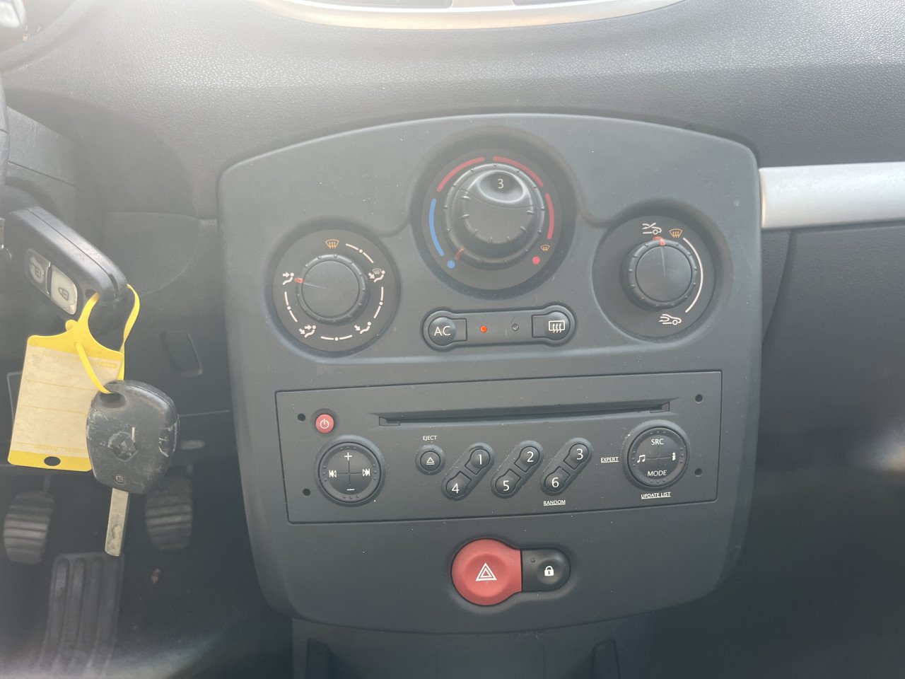 Renault clio estate 1.2tce dynamique Airco 2009