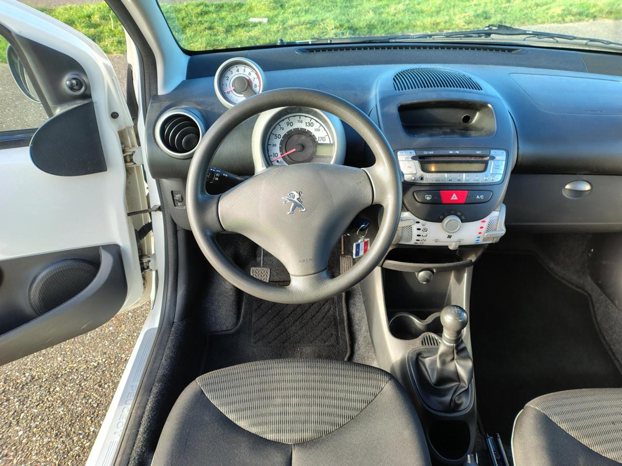 Nette Peugeot 107